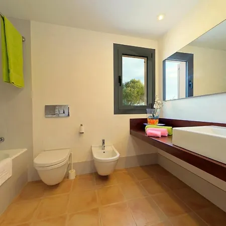 Beautiful Modern La Vinya Gran 5 Bedrooms Private Pool Villa *